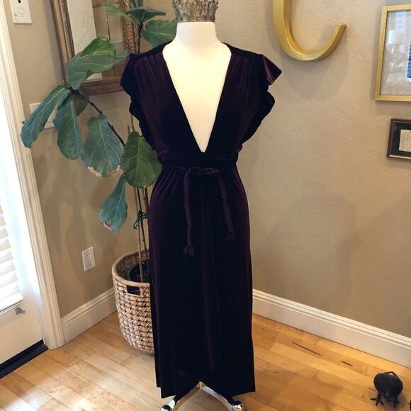 Misa Los Angeles Caroline Burgundy/Wine Velvet Wrap V neck Dress Size Medium NWT - Picture 2 of 14